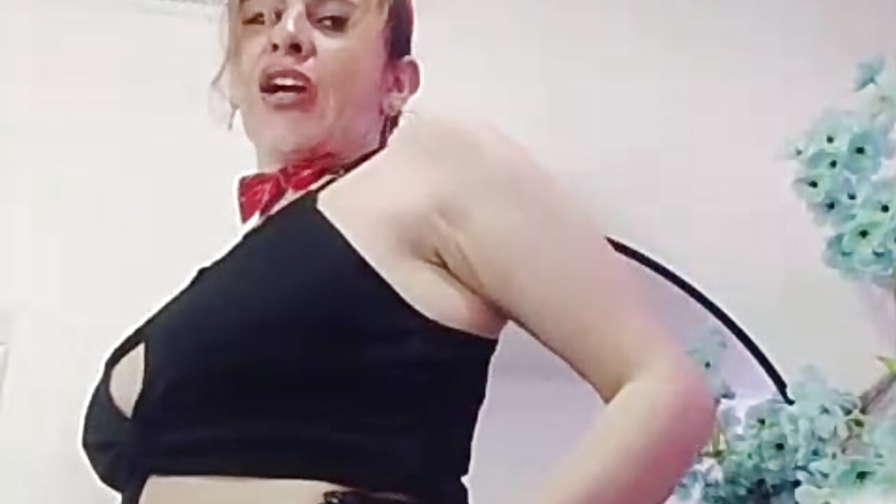 👻😍 - відео від вебкаммоделі Rebecca_turner