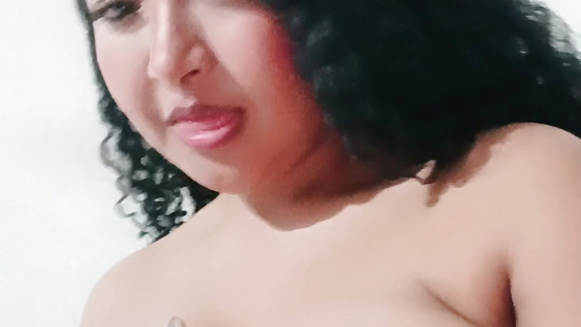 1000084378 - Vídeo de HeLiSa69ebony, modelo de vídeos