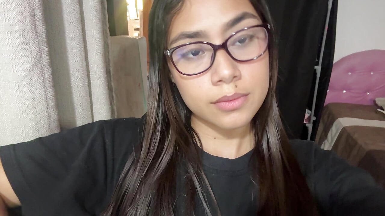 Sweet – video modela na kameri sheyla_sweet
