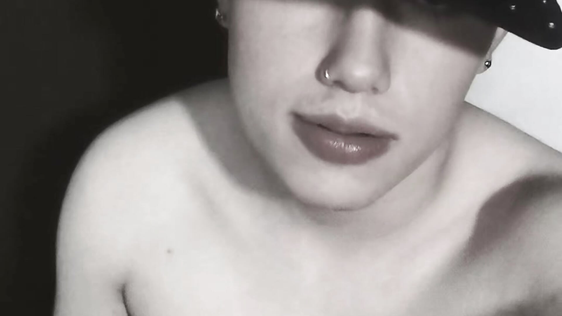 😳. - video by Thiagoo_Vega cam model