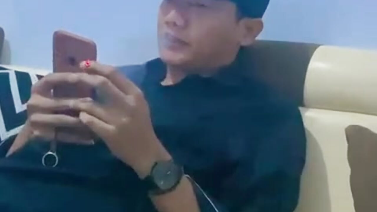 1000123122 - video by Mahok cam model