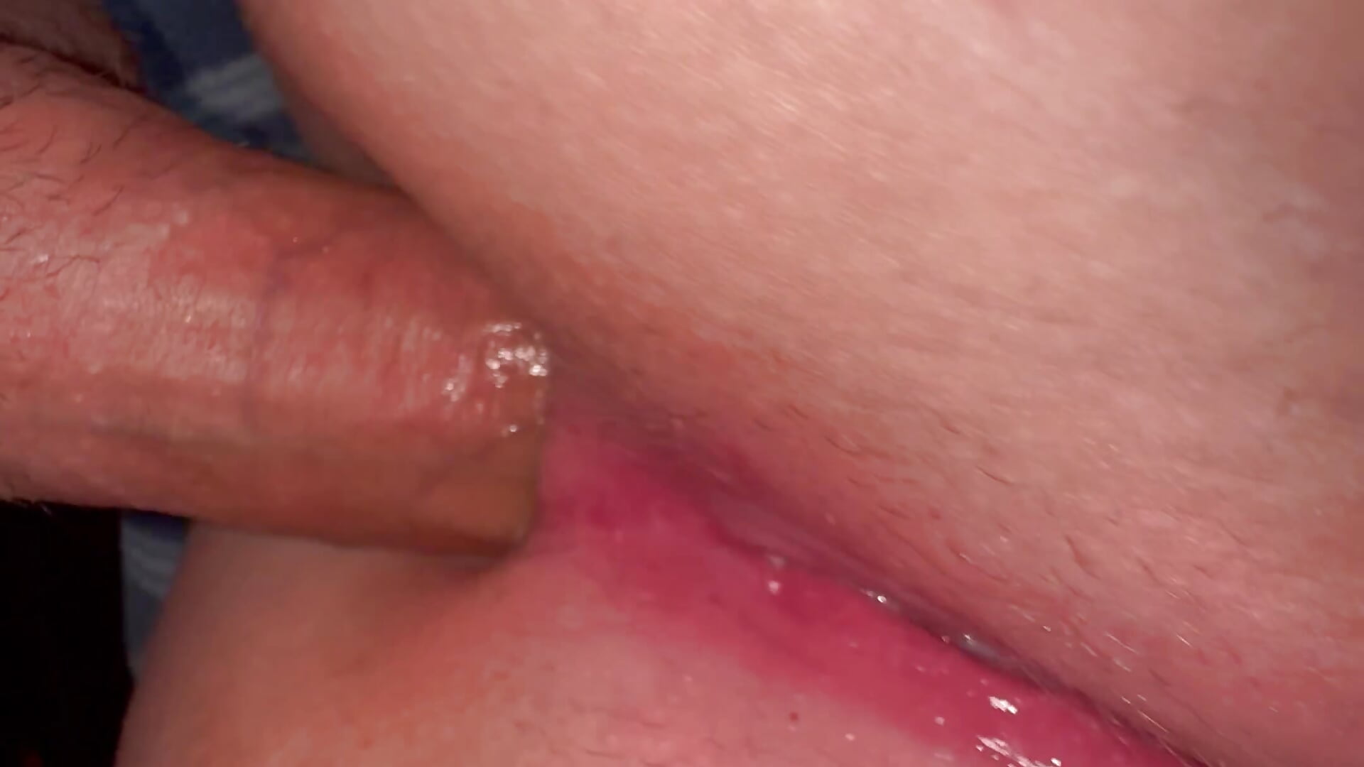 Tight ass hole gets pumped full of cum🤤🤤