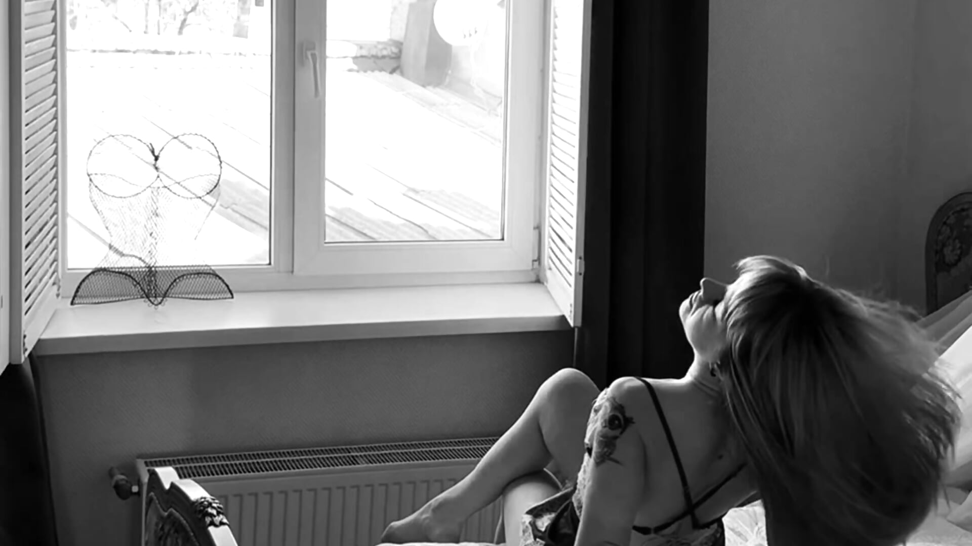 The Aesthetics of Sensuality and Seduction ✨ - video by JadeEva cam model