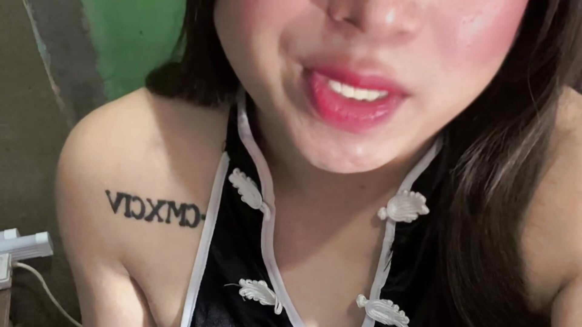 be198e802e5d4b92af91e473280ead7a - video by tapal_queen