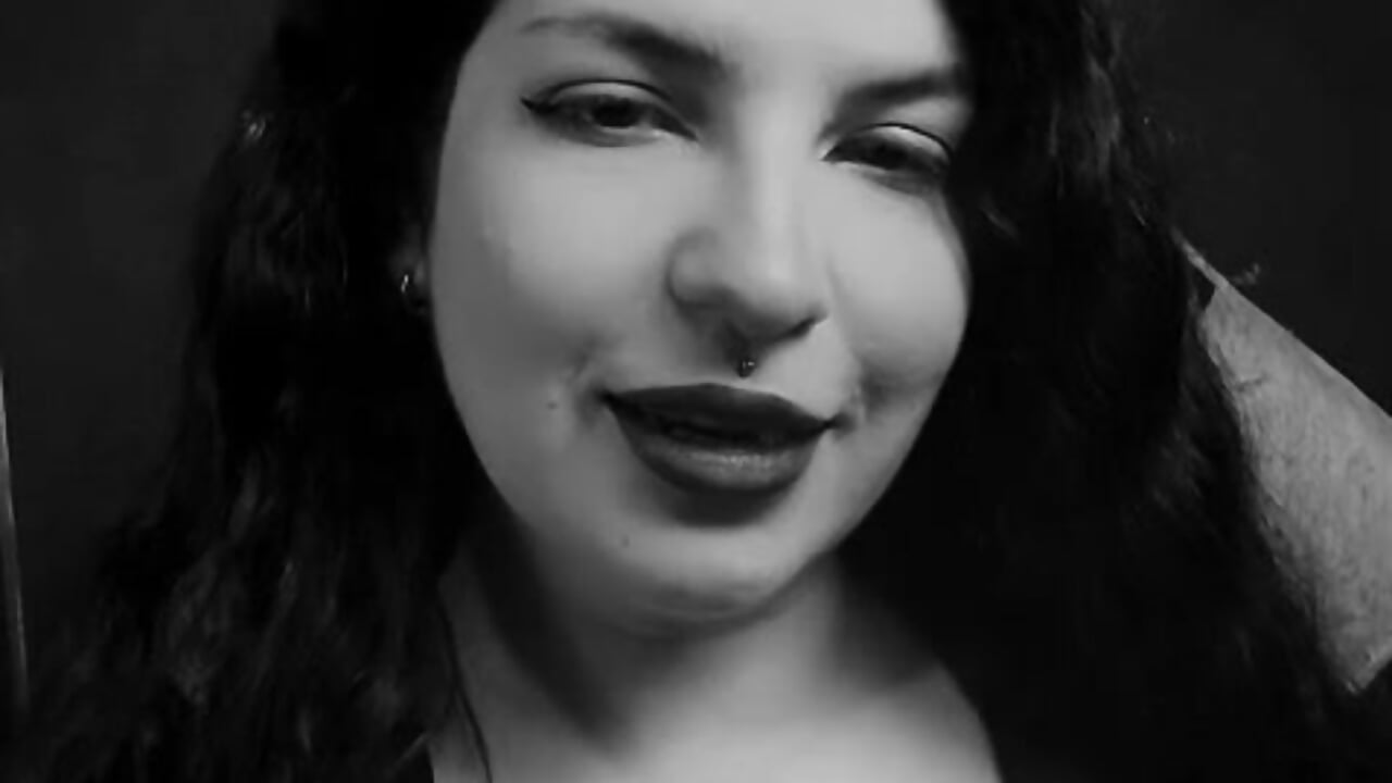 Welcome 🖤 - video by bycurlys