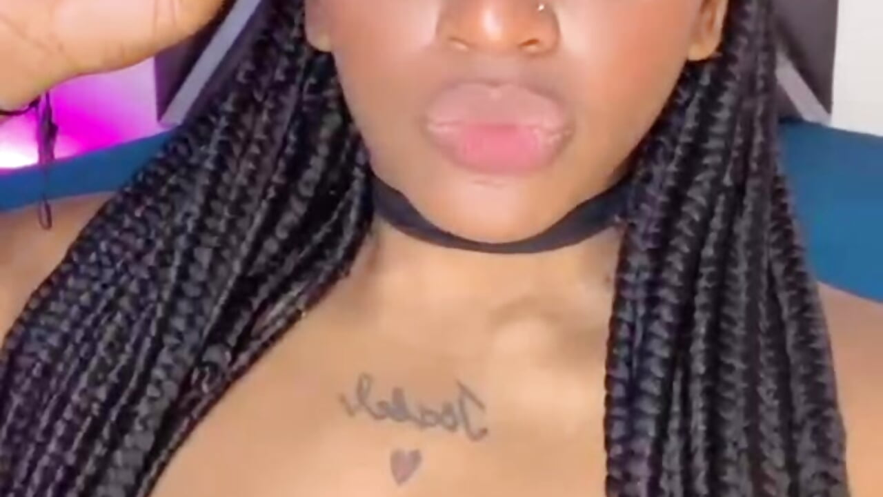 🤭 - clip cu NAHO_23 model videochat