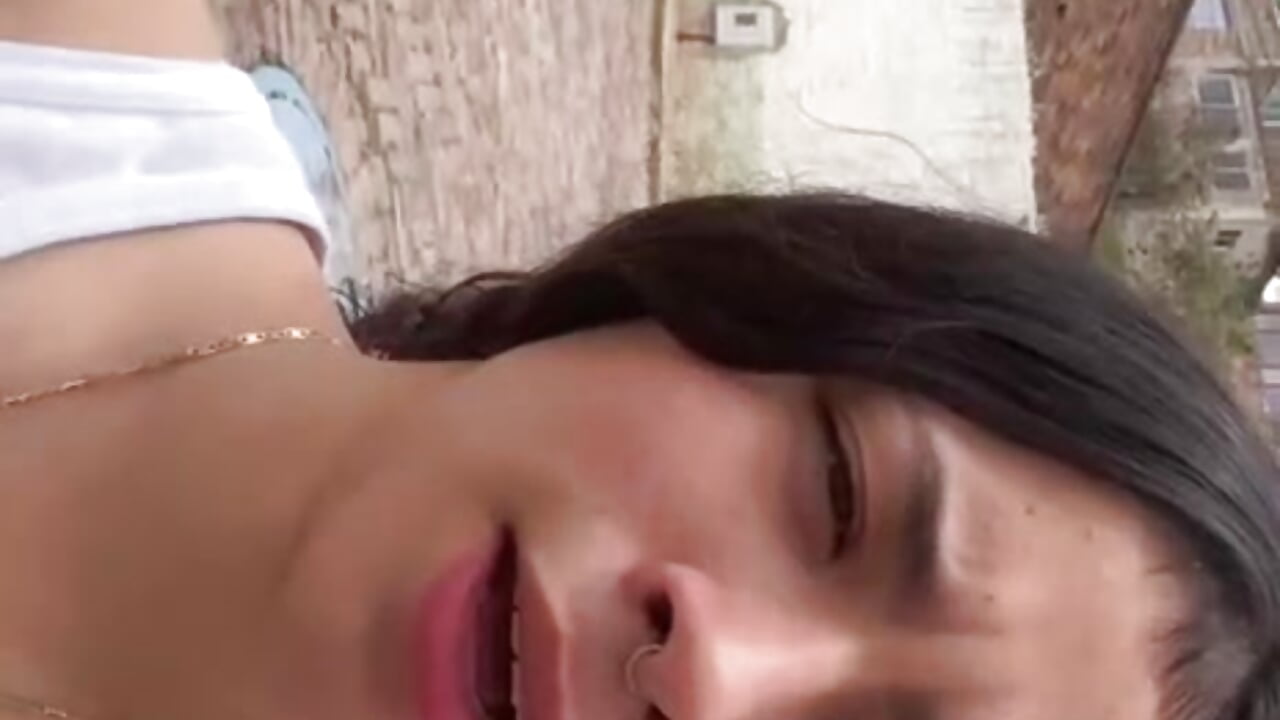 ❤️ - סרטון של LittleMissEve_, דוגמן/ית מצלמה