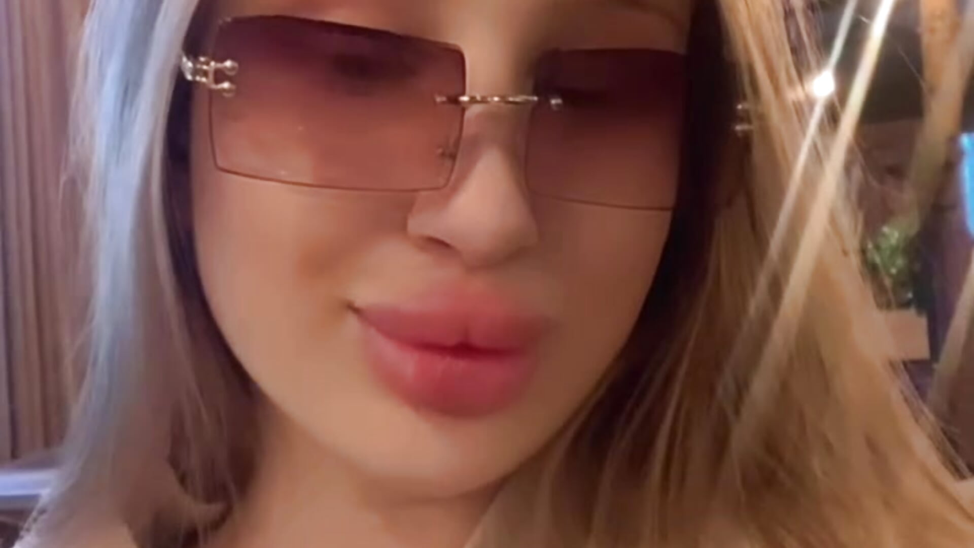 Hello💞 - video by Barbi_Size cam model