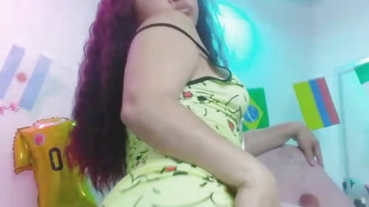 sexy ass🍑🔥 - video by Lilith_raveen cam model