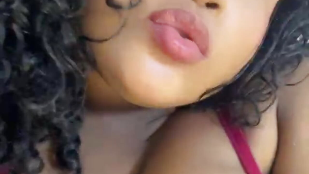WhatsApp Video 2026-06-23 at 12,21,19 AM - video by Natyx_01 cam model