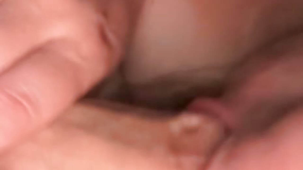 sucking on his 🍆🙈