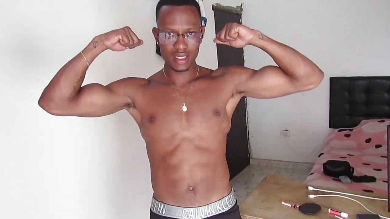 ENJOY MY TONGUE - video by Tomy_0216 cam model