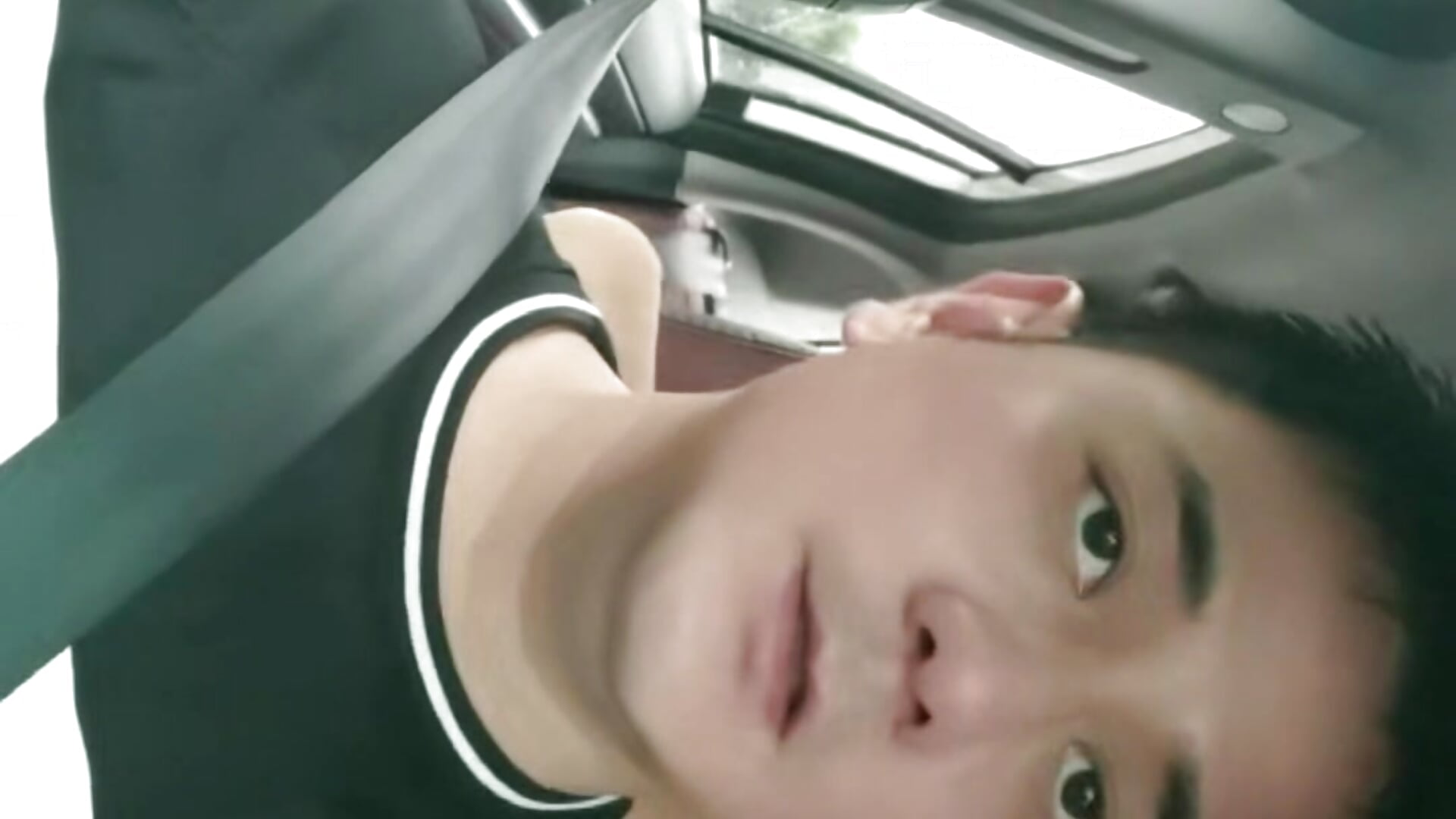 一个人开车去兜风散心-快乐的单身男人 - video by Chnmanoy cam model