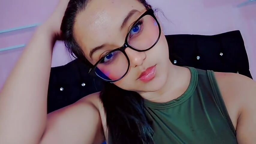 HI again - video by azul_moonn cam model