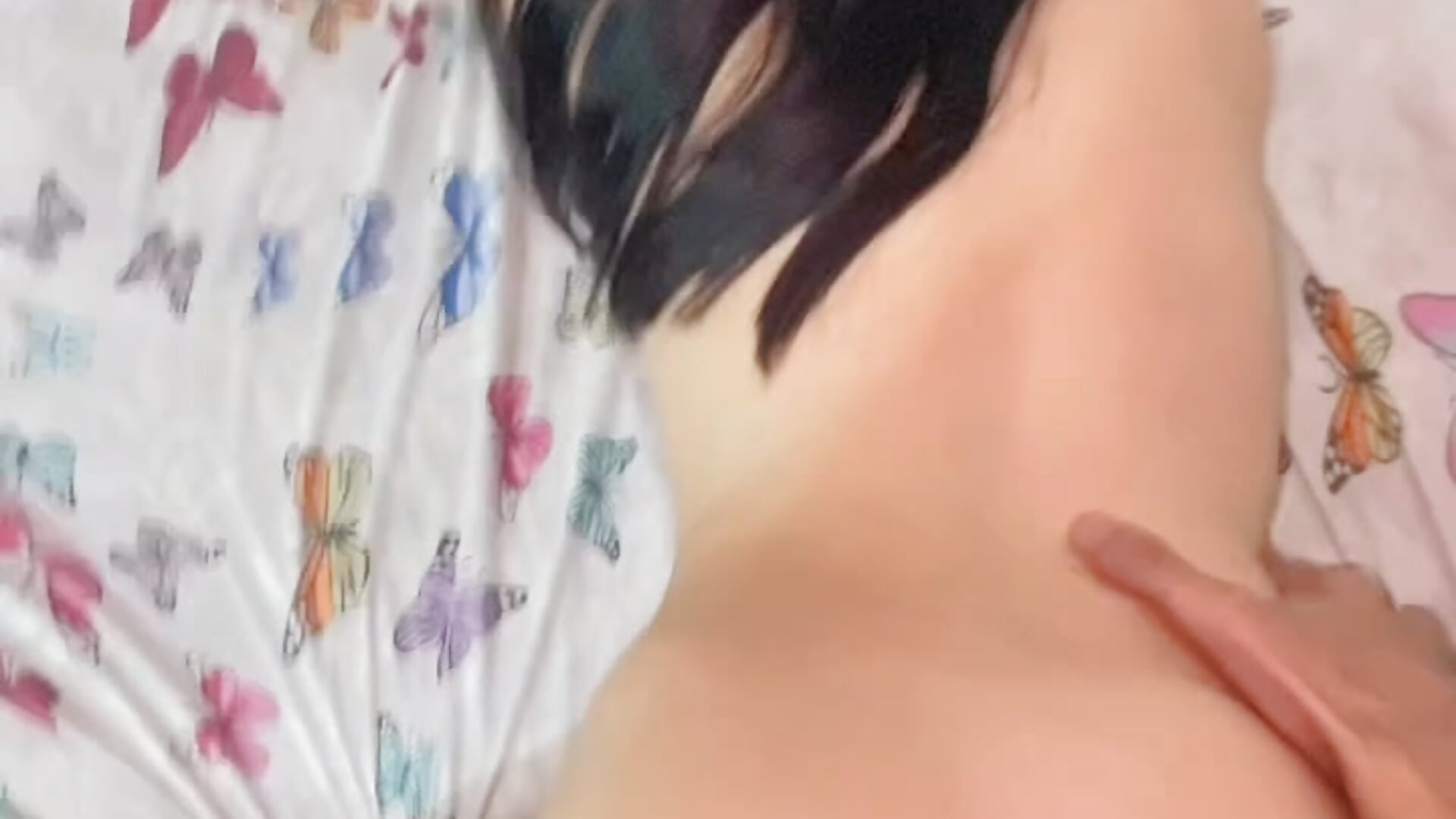 ejaculation outside my pussy