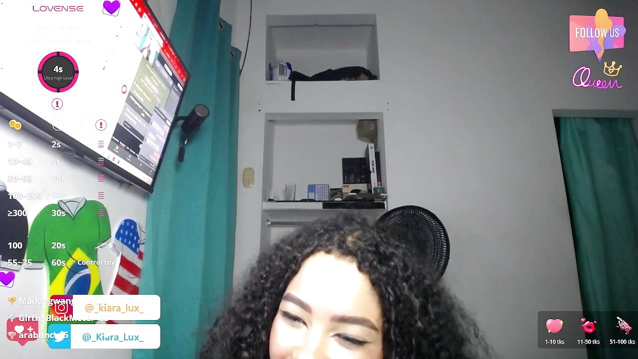 kiara - clip cu Kiara-Lux model videochat