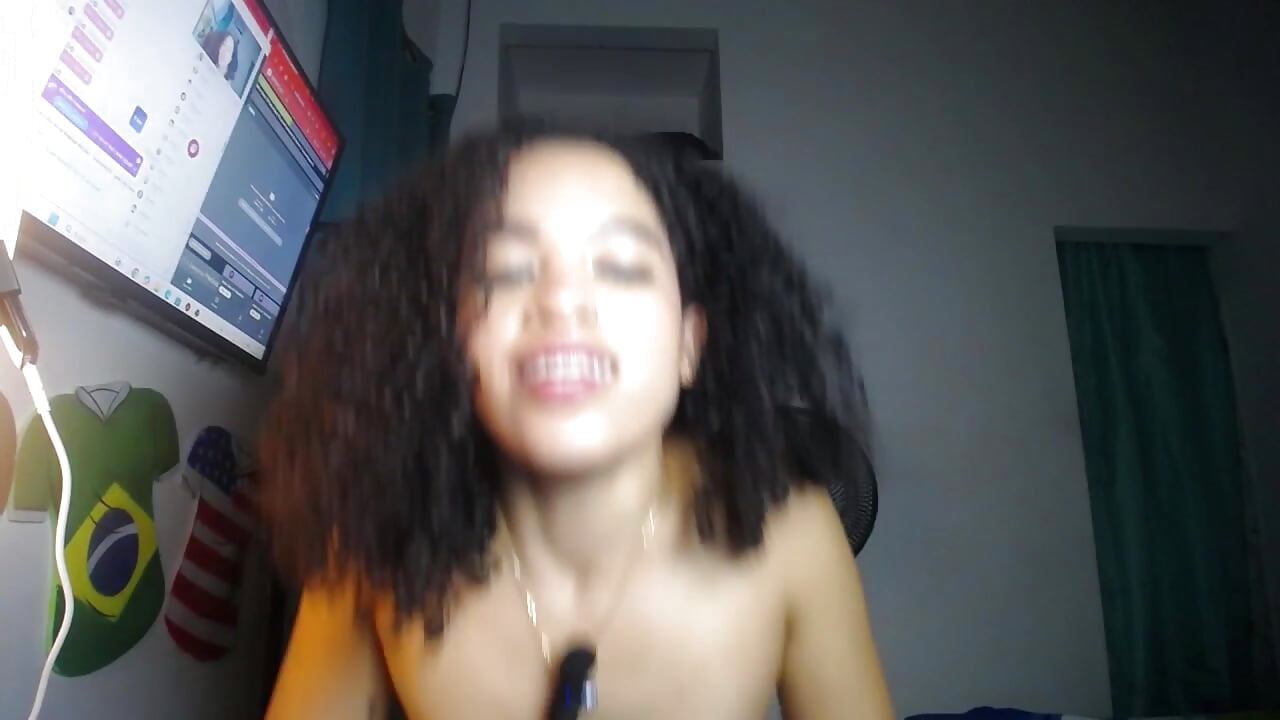 kiara - clip cu Kiara-Lux model videochat