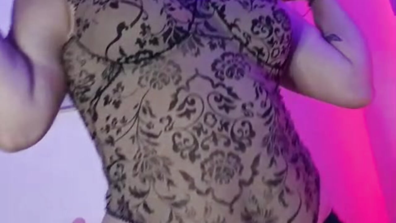 giann - video by luna_sexbaby cam model