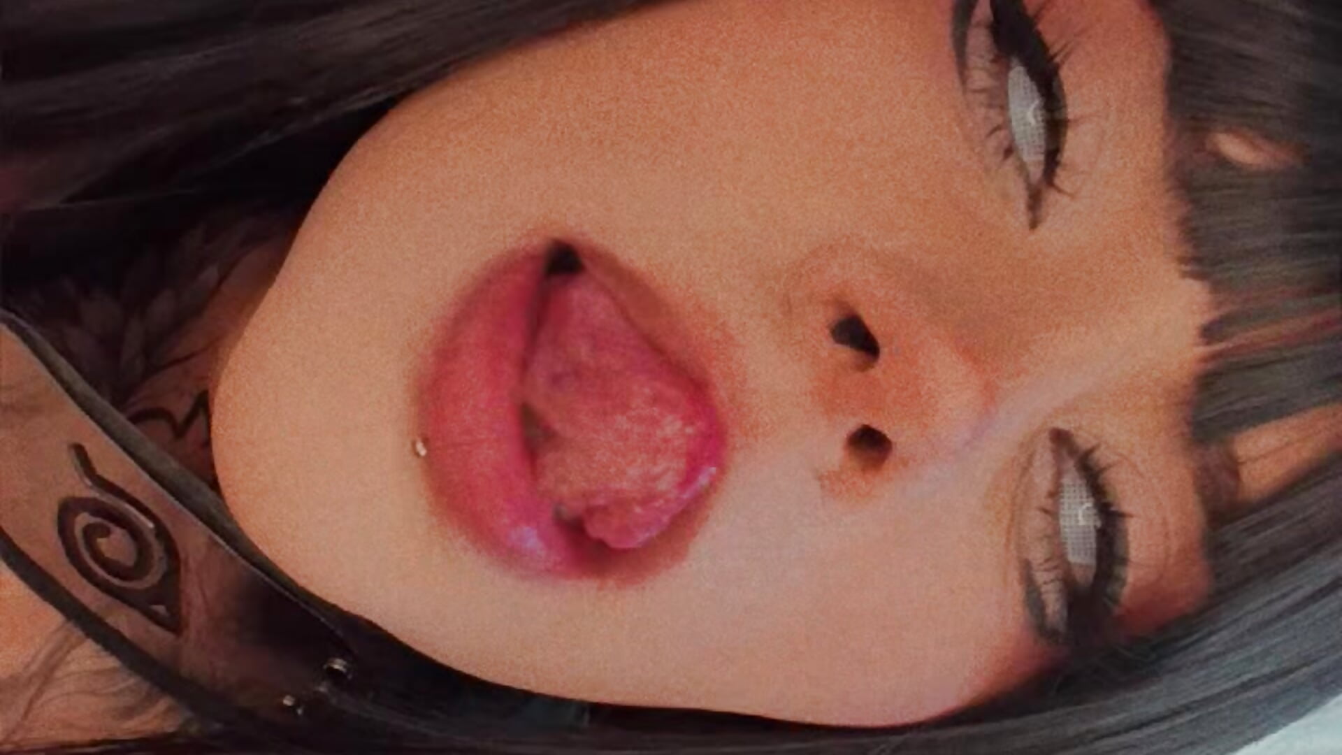 Sexy👅 - clip cu Sofi_cortes model videochat