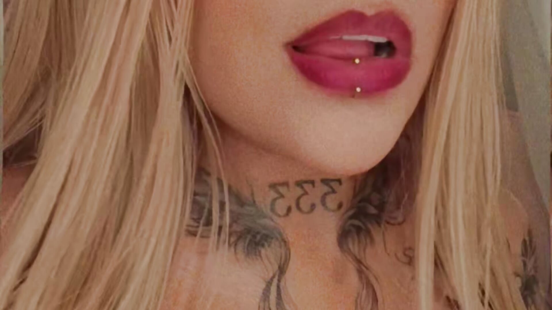Piercing ✨🔥 - clip cu Sofi_cortes model videochat