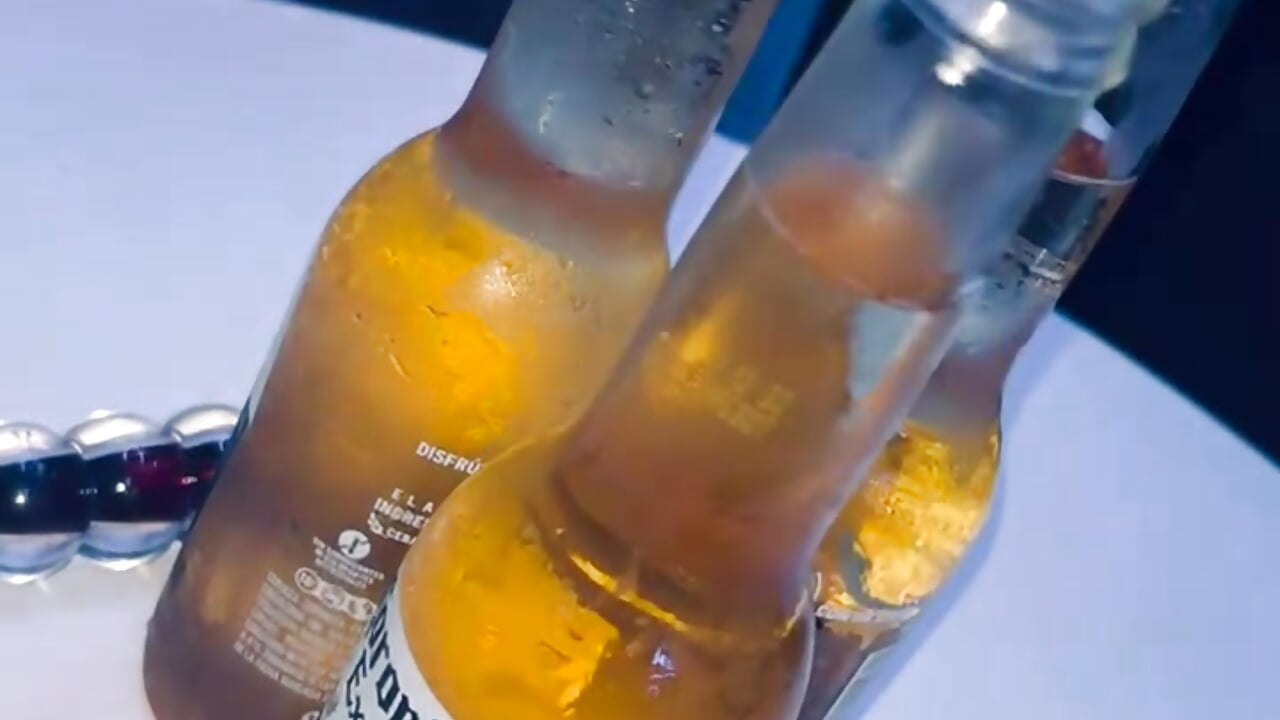 The night was made to share with friends - video by VanessaRabitt cam model