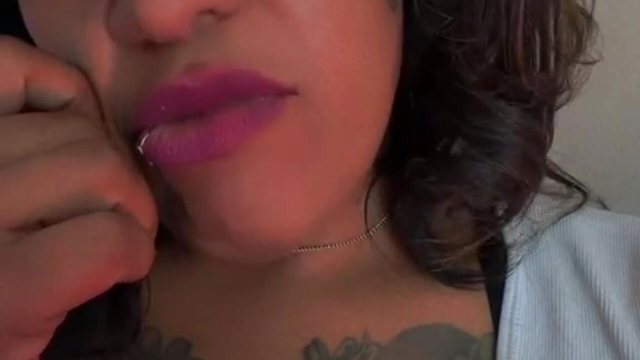 Hey boys😏 - video by Nicolexoxo_ cam model