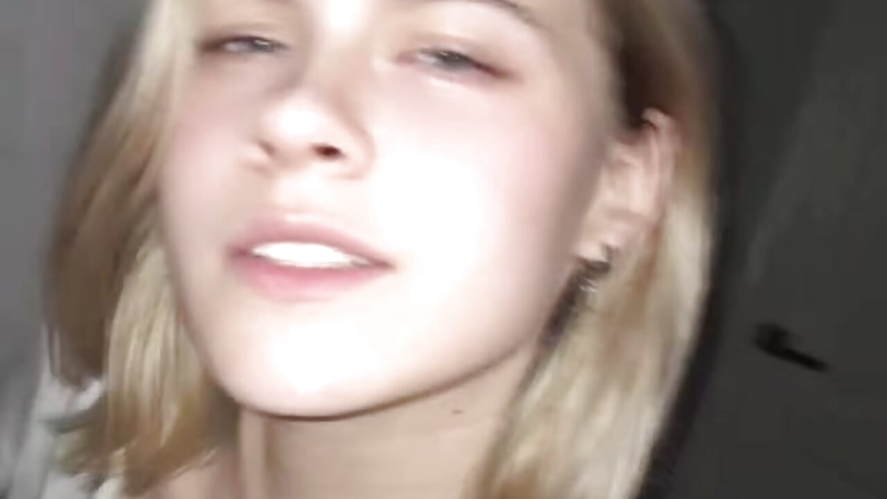 A piece of me - video by ChloeElise cam model