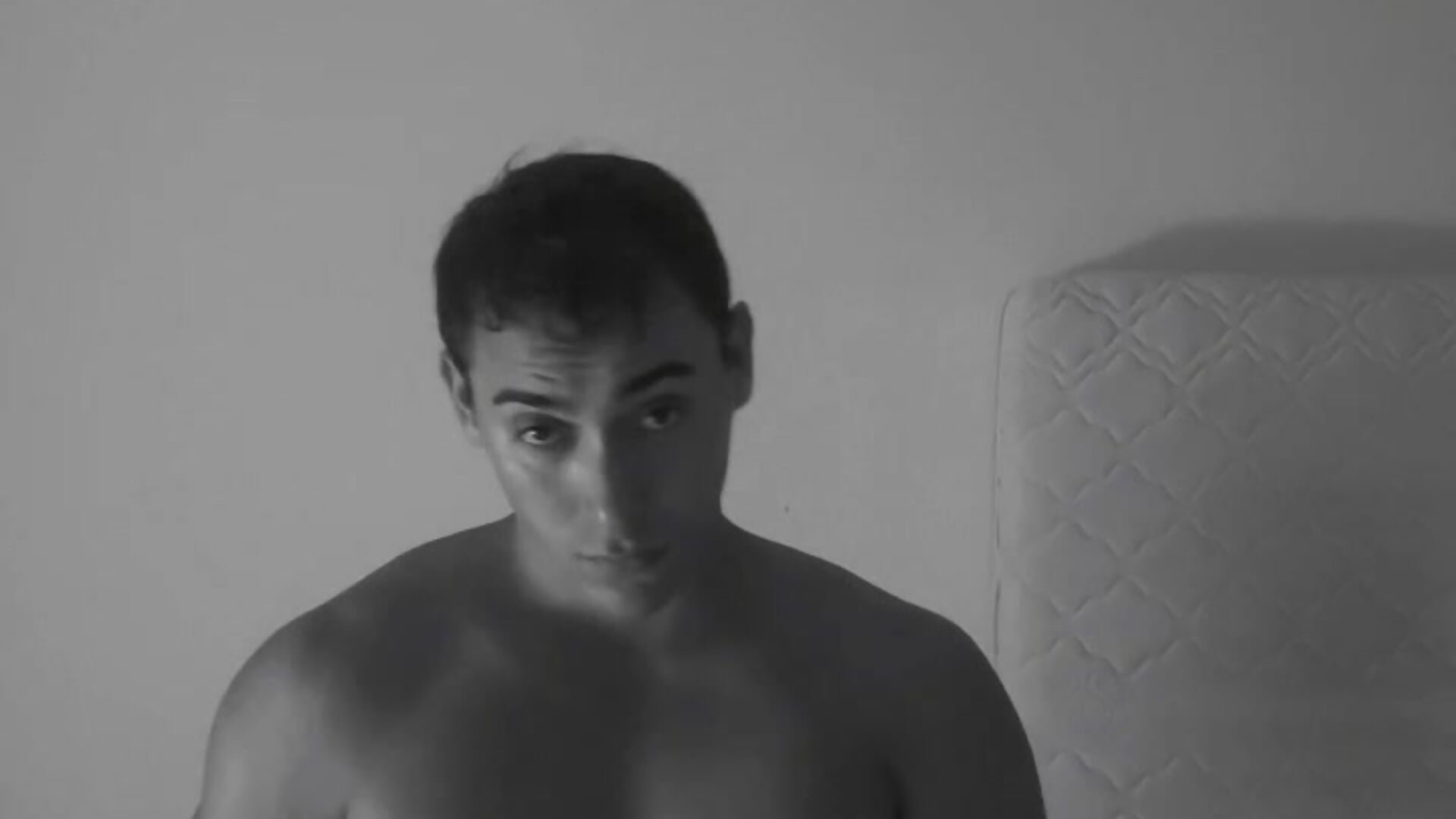 Showing my body💪🏻 – video af Just_Matteo cam-model