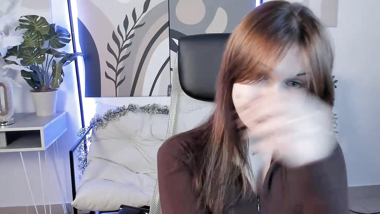 mee - video by KayaFederico cam model