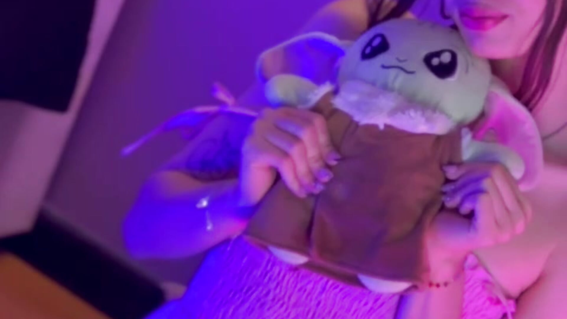 Hi love, your bunny is ready to hop. 🐰🥕 – video af JenXO_ cam-model