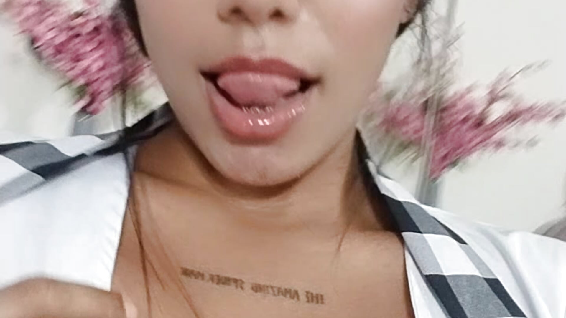 hi love - video by ValentinaDall cam model