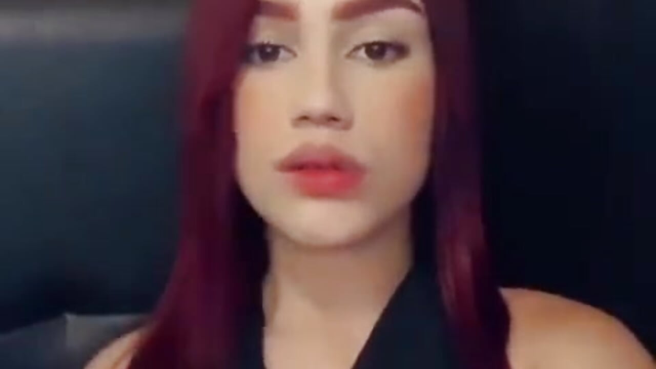 Emily💜 - video di Emily_robertss1 modella di cam