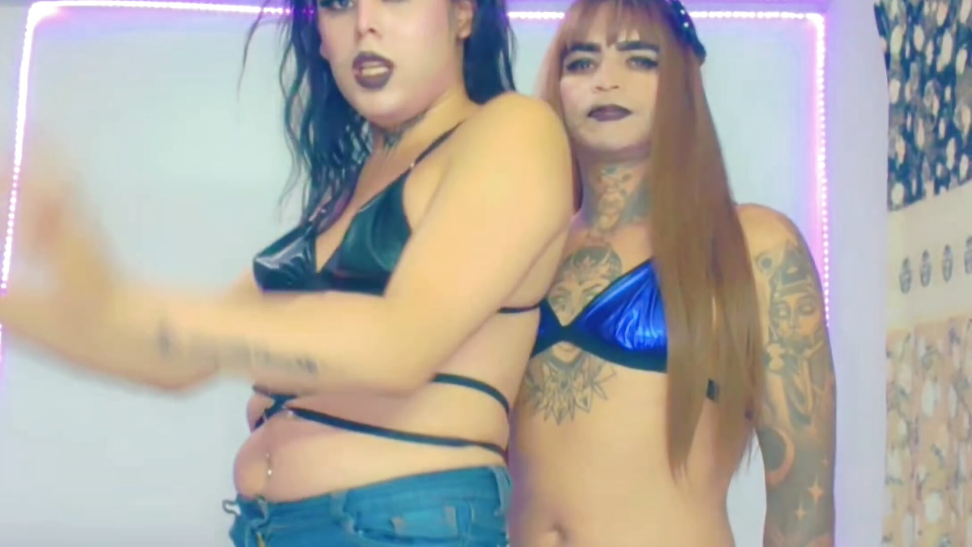 Show girls