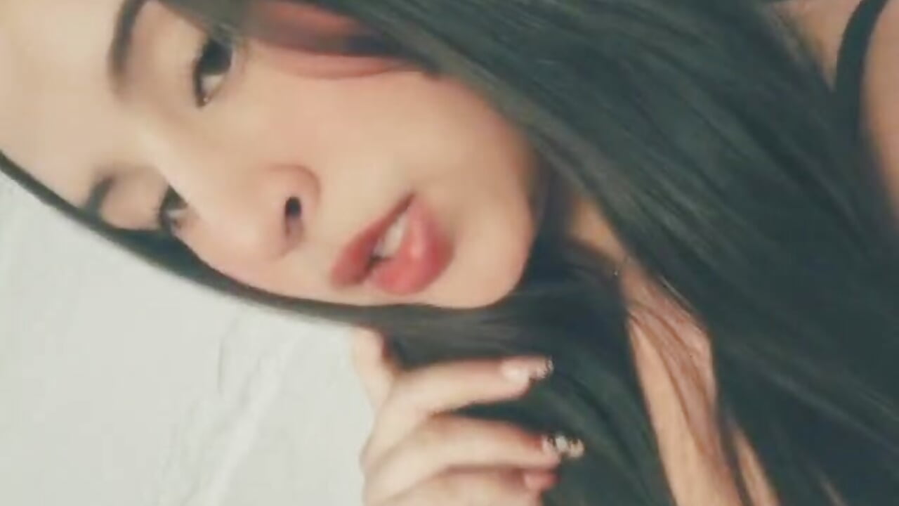 🖤 - วิดีโอโดย kira_foox โมเดลแคม