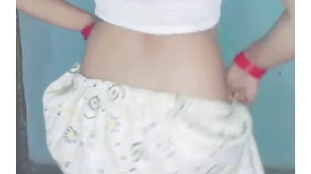 1000140895 - video by Arohikapoor cam model