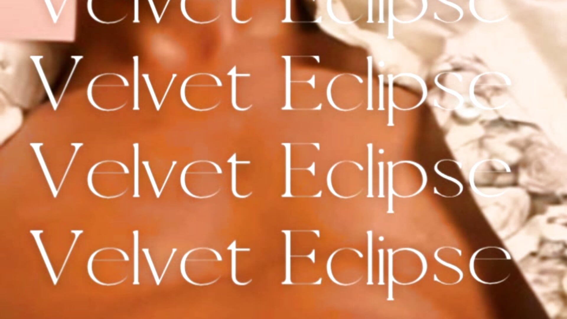 1000404284 – video od webkamerové modelky Velvet_Eclipse_