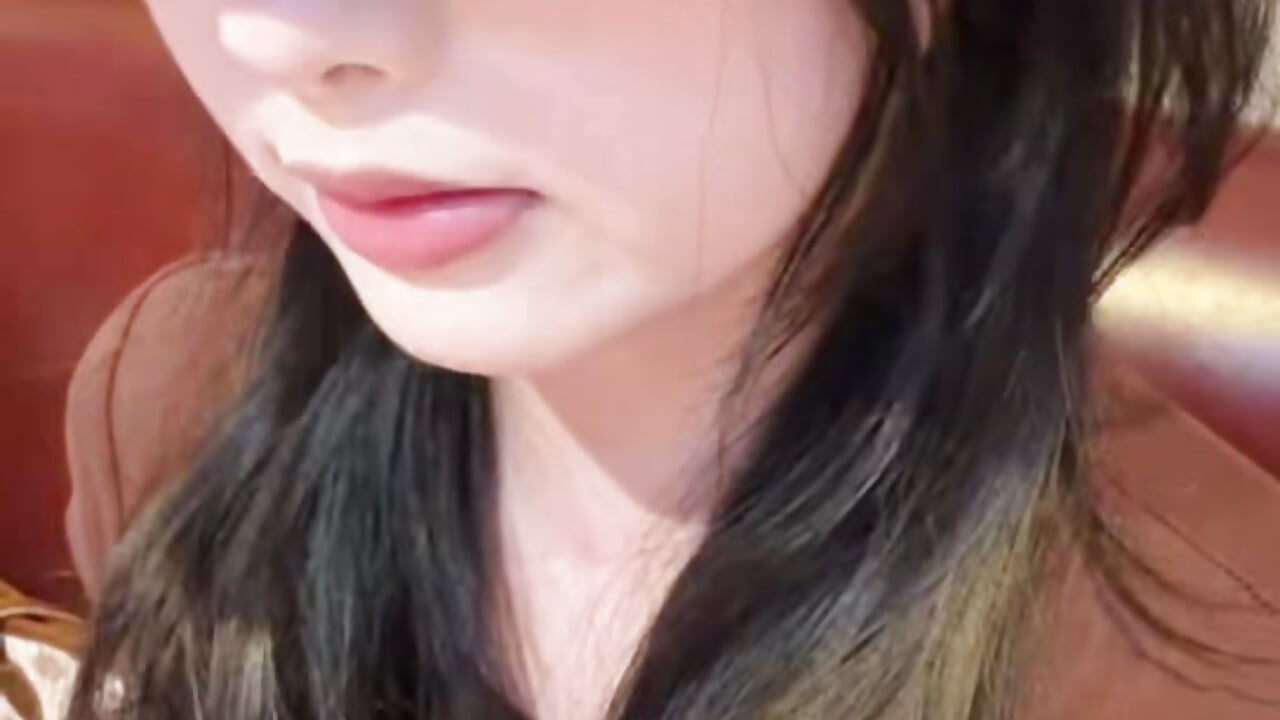 5 - video by JvLuo-001 cam model