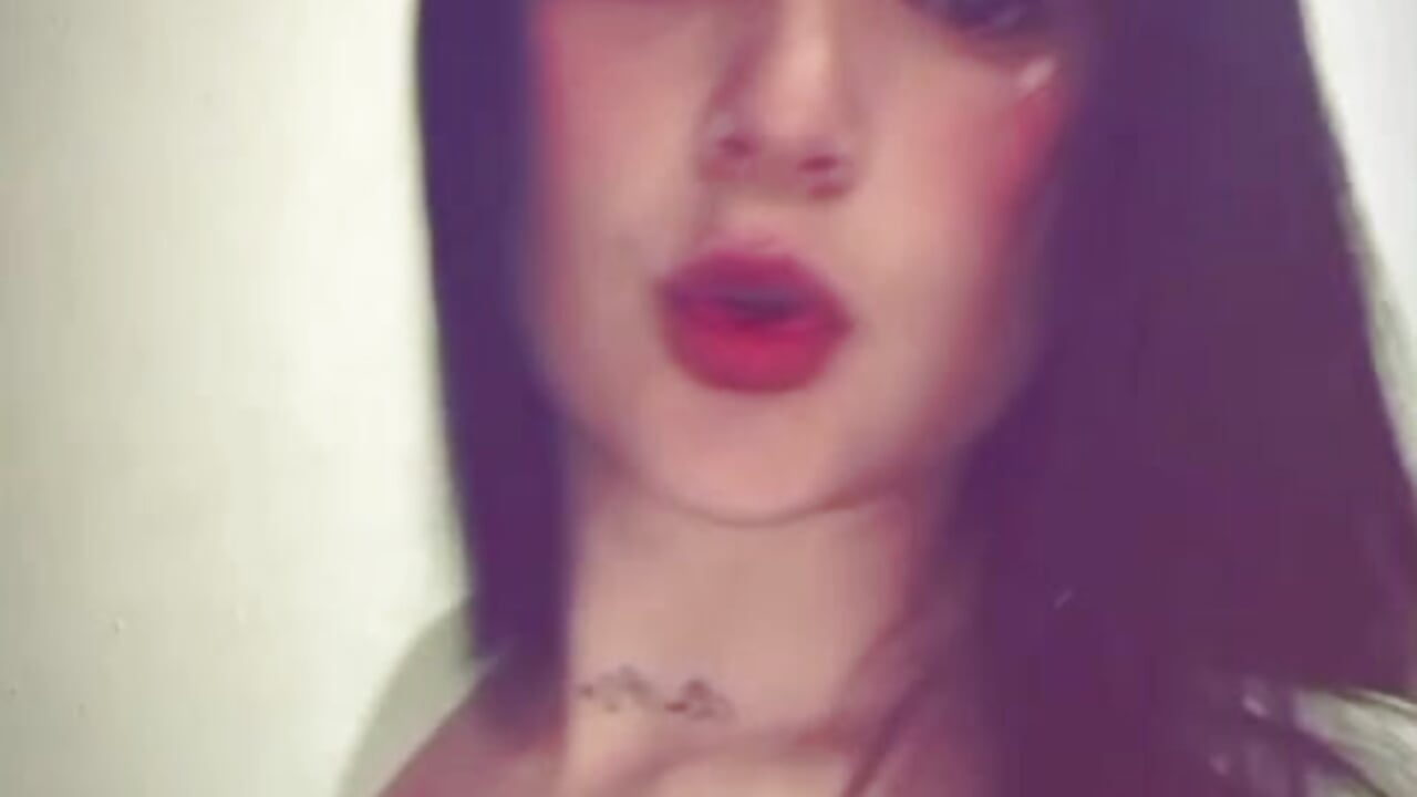 Novio no, Culos si😋 - video by michellee444 cam model