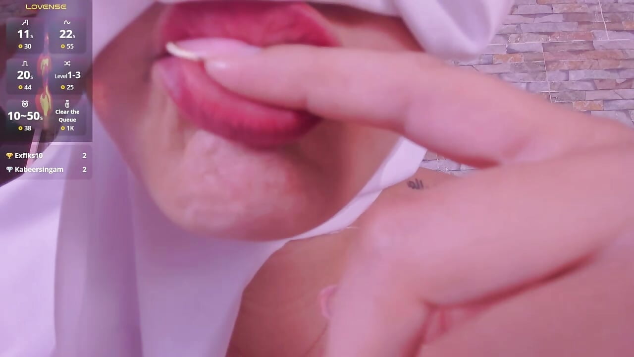 I want to have your cock on my lips - video oleh model kamera AylaNoir