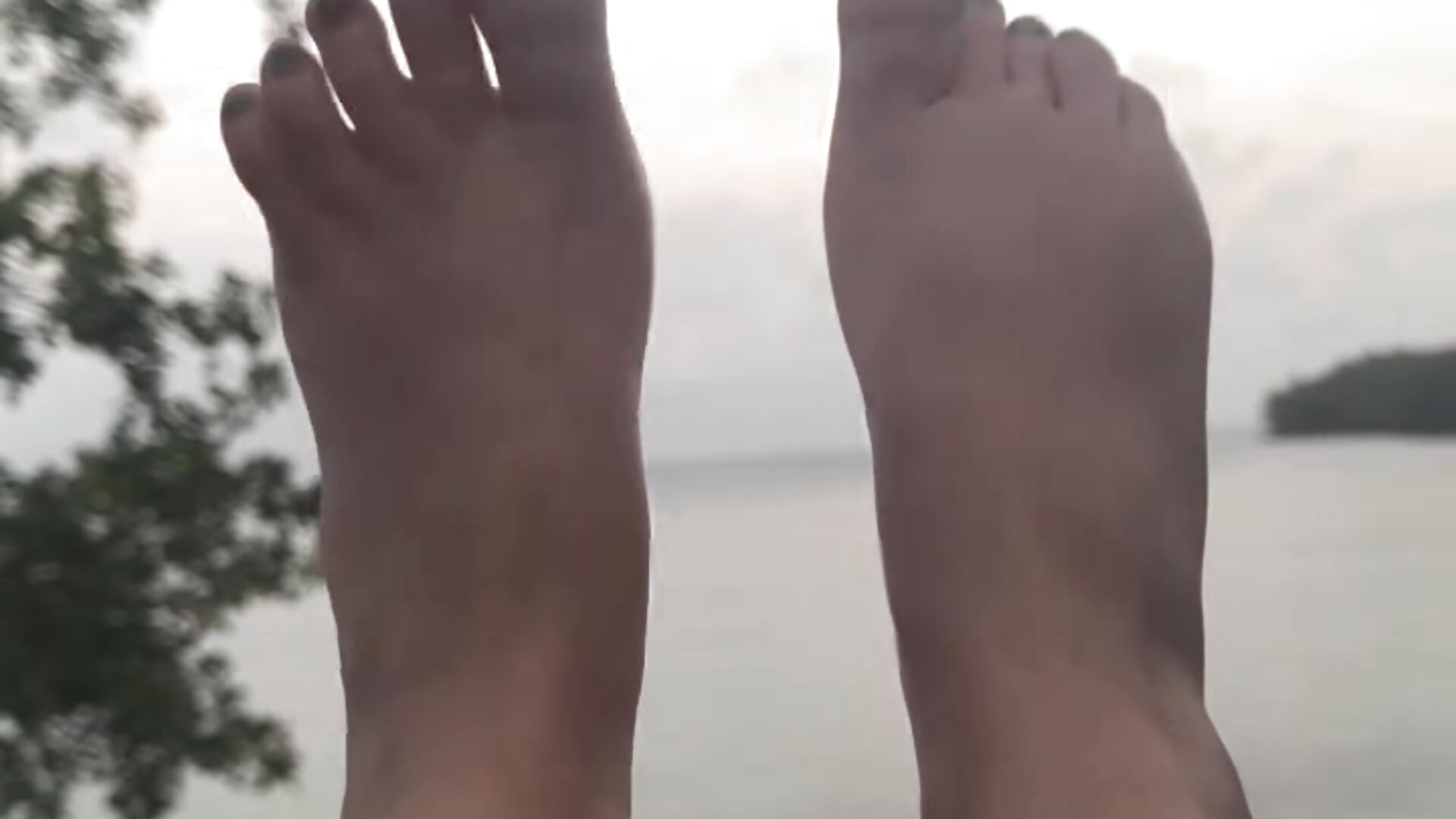 Morning toes - vidéo du modèle de showcams PrincessScar