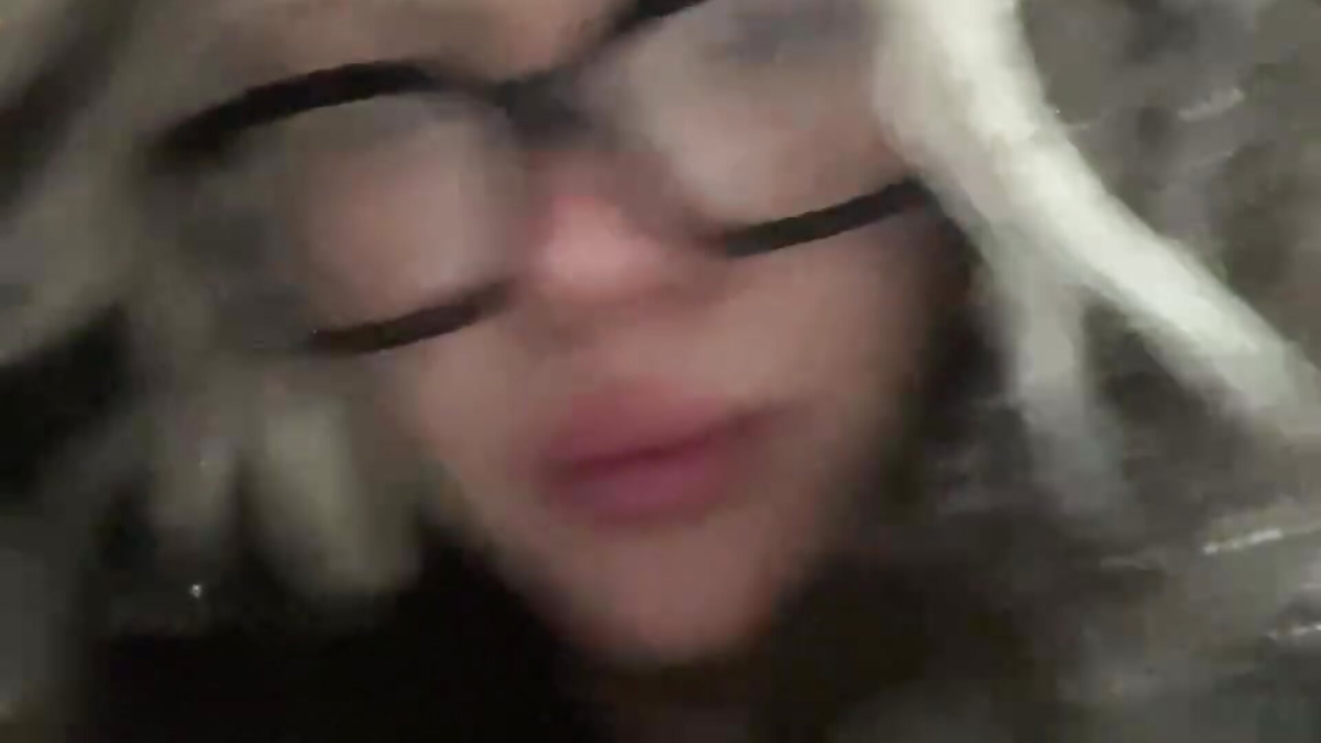 I - video by Monro_Doll cam model