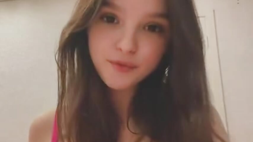 Сute me - video by HabitedGatherer cam model