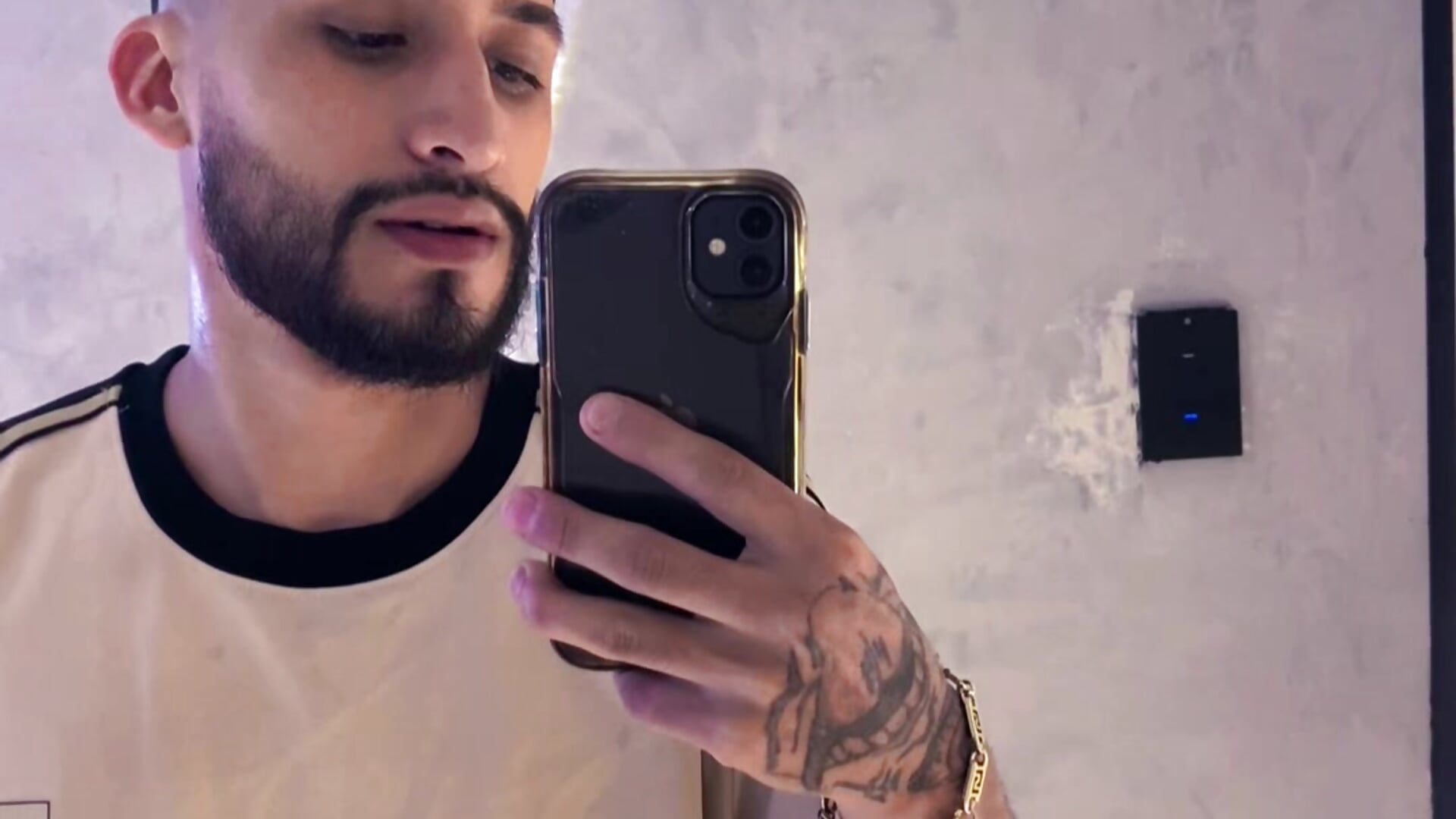 leanmkill kamerás modell  3006. kiemelt videója