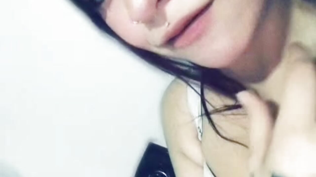 my sweet charms will drive you to extreme lust – video od webkamerové modelky AngelsPhoenix