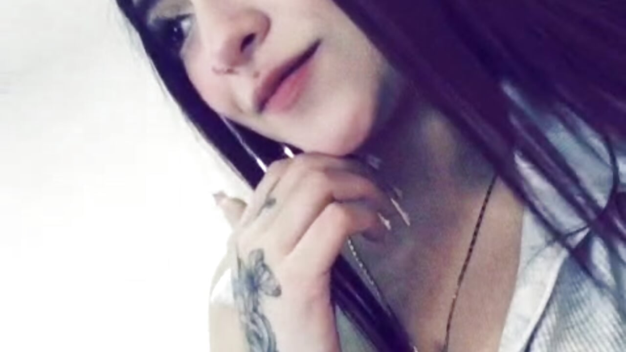 And in all your versions you are beautiful – video od webkamerové modelky AngelsPhoenix