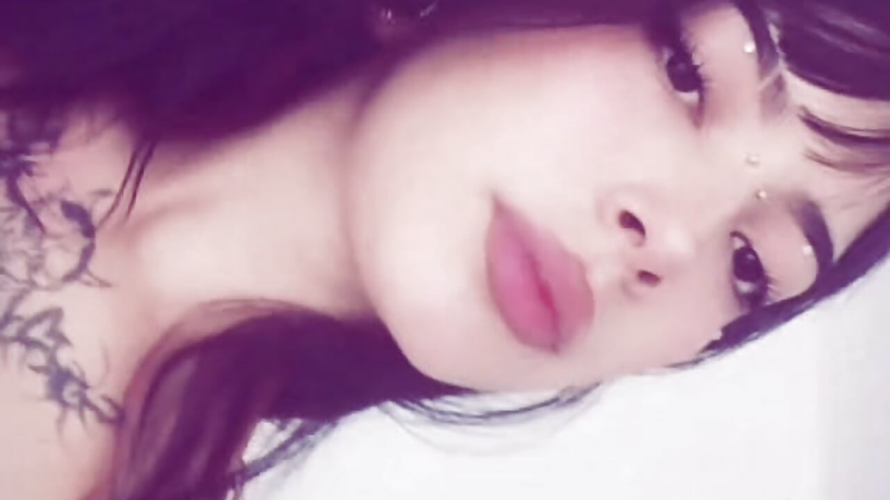 1000090210 - video by Baddest_Kat_
