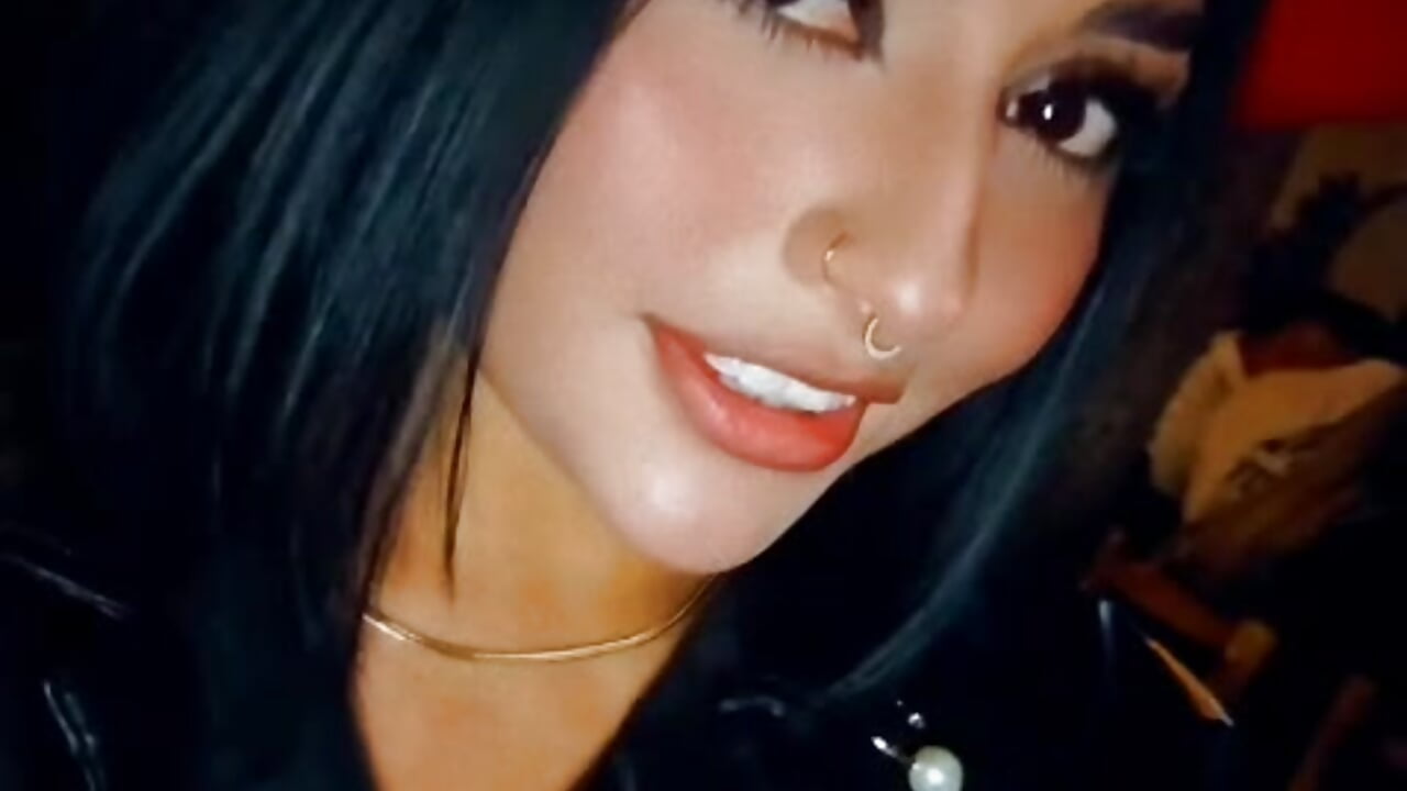 COWGIRL? - video di NandaVixen modella di cam