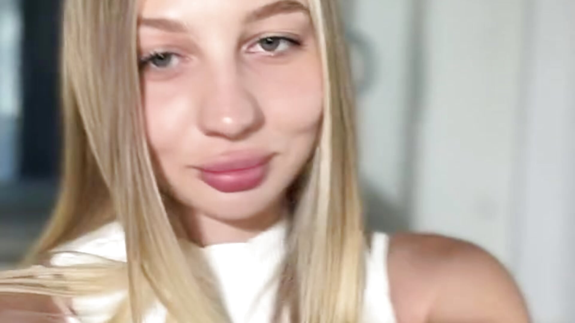 😃 - video by FerriPerry cam model