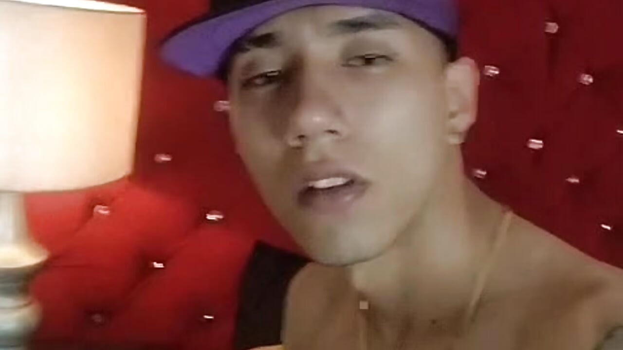 Come and try all this that I have for you - video by JustynSanshi cam model