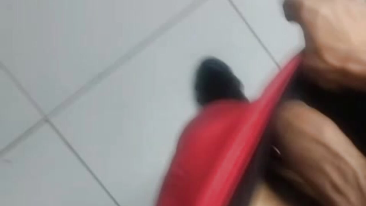 Where do you want to have this chocolate? - video by JustynSanshi cam model